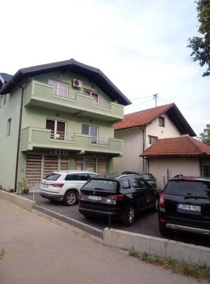 Dado Appartement Bijeljina Buitenkant foto