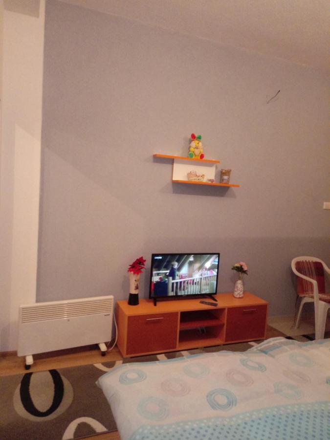 Dado Appartement Bijeljina Buitenkant foto